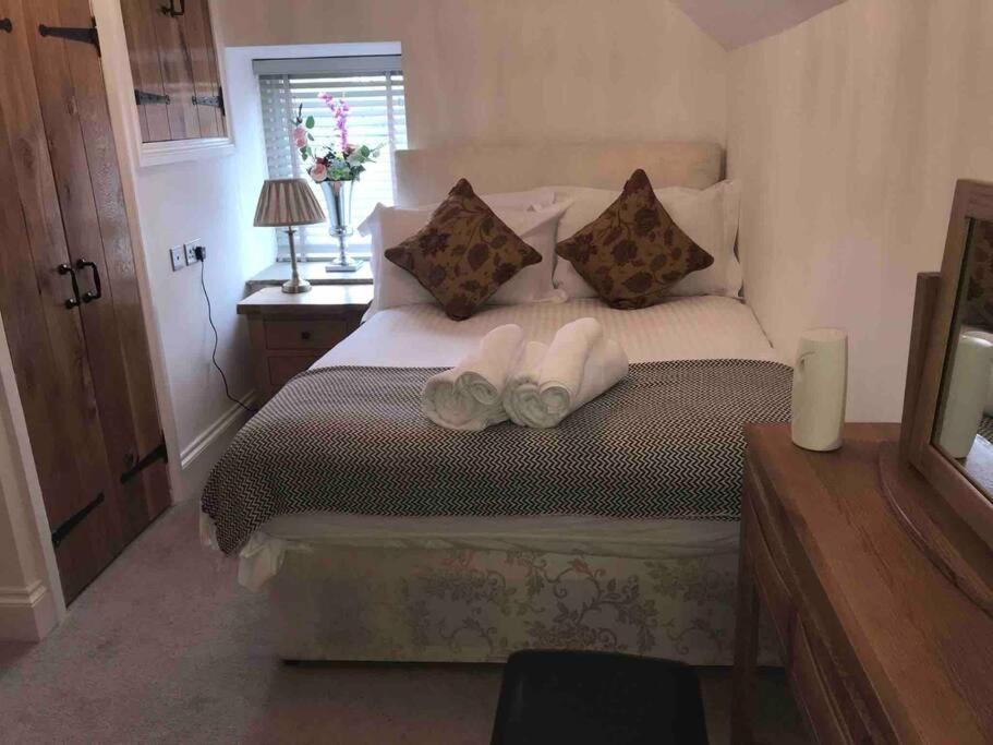 Chic 2 Bed Peak District Cottage Barn Near Alton Towers, Polar Bears, Chatsworth House لييك المظهر الخارجي الصورة