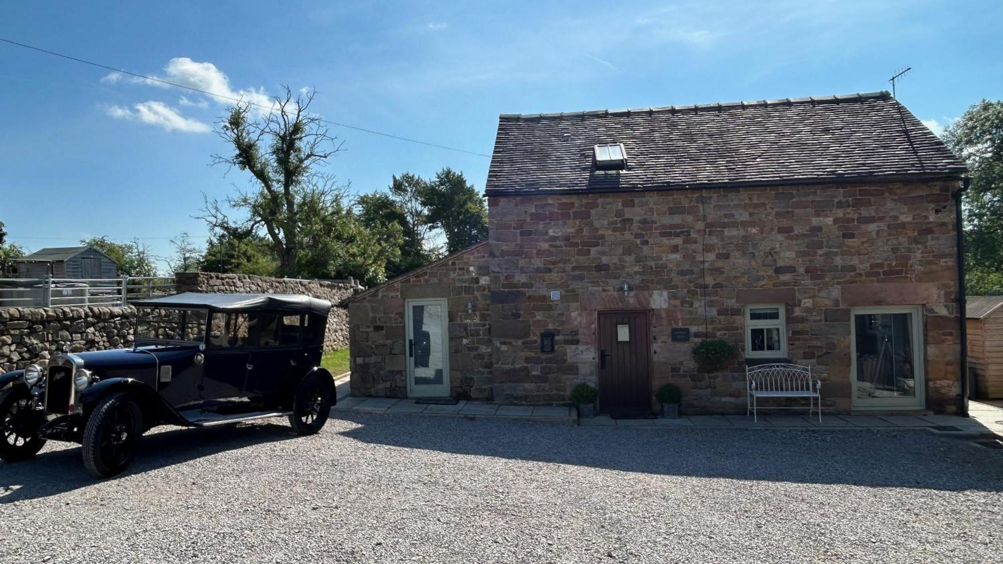 Chic 2 Bed Peak District Cottage Barn Near Alton Towers, Polar Bears, Chatsworth House لييك المظهر الخارجي الصورة